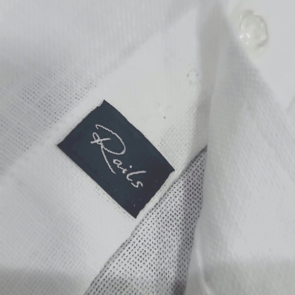 Rails Men's Wyatt White Long Sleeve Button Up Size XXL - Picture 9 of 13